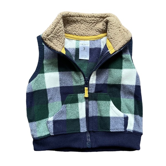 Carter's 3-Piece Fleece Outfit: 2 Vests and 1 Sweatpants, Size 3 Months - Picture 5 of 9